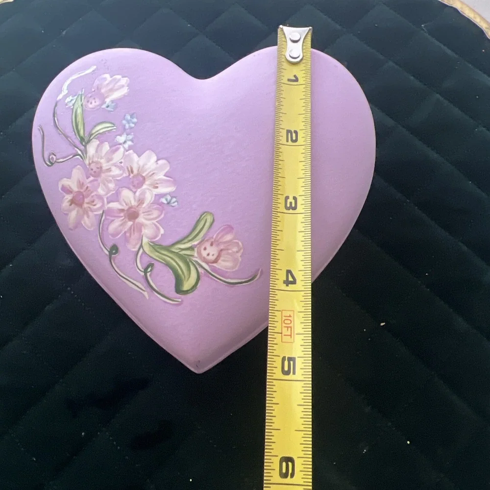 Vintage Signed Juanita  Ceramics Heart Floral Jewelry Trinket Box  Pink  Purple